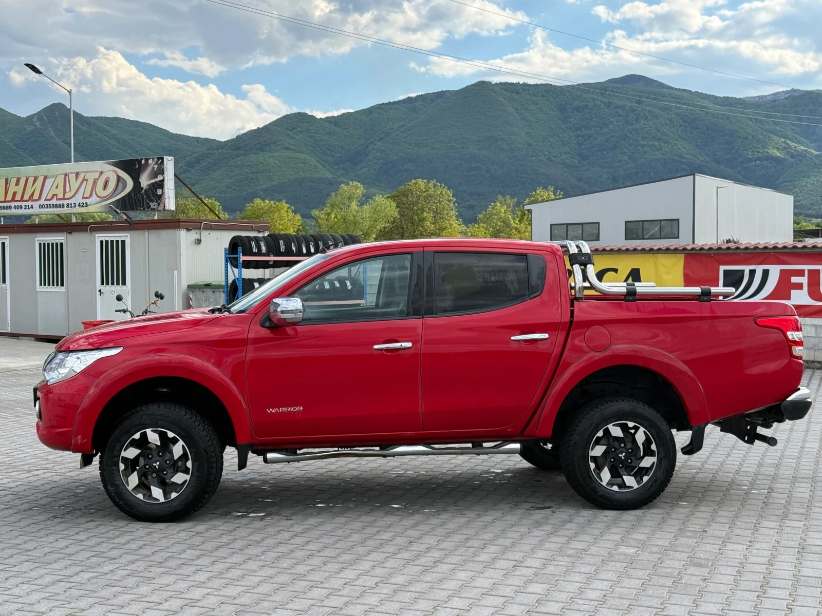 Mitsubishi L200, снимка 2 - Автомобили и джипове - 54440563
