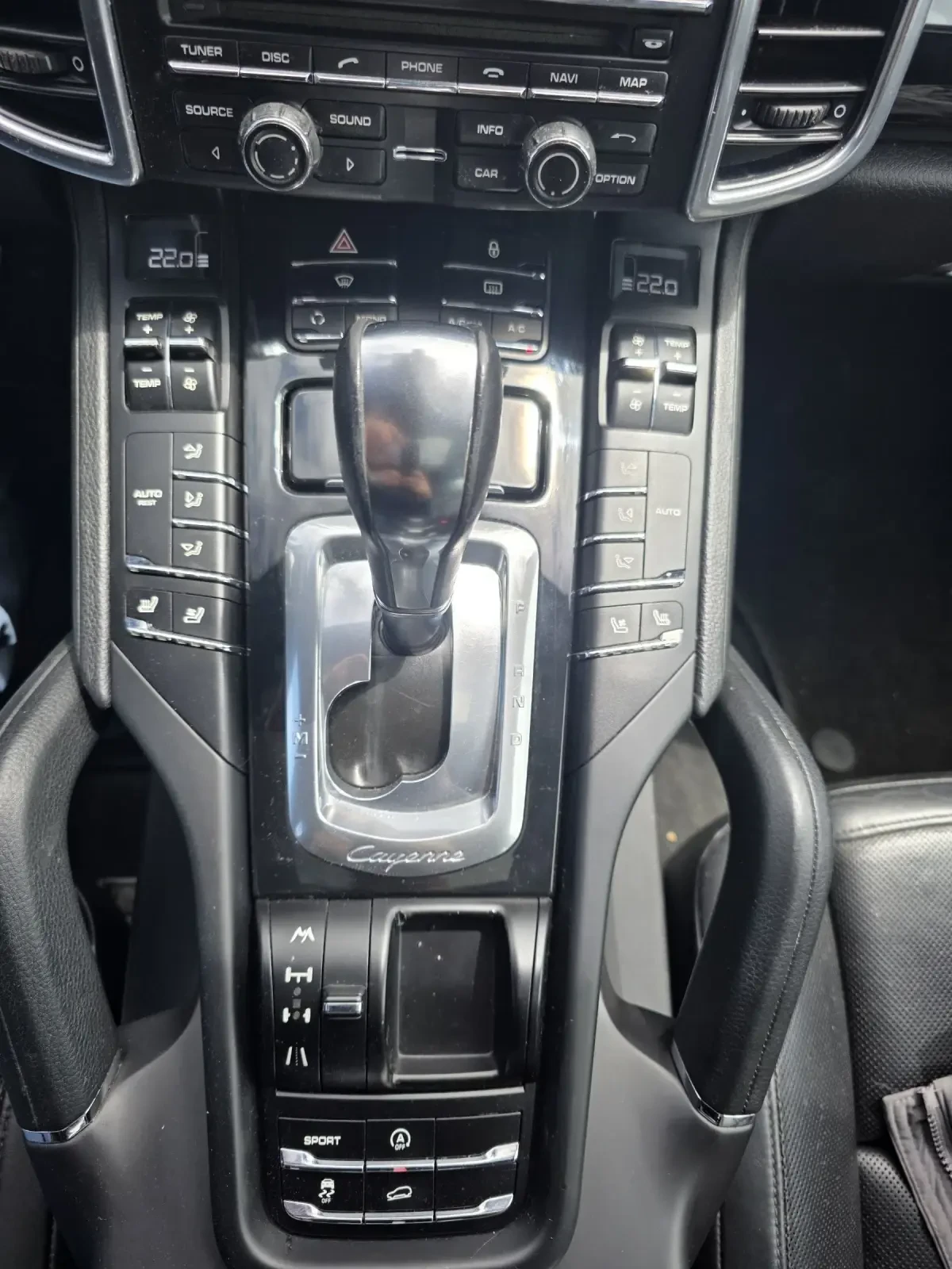Porsche Cayenne, снимка 11 - Автомобили и джипове - 54660376