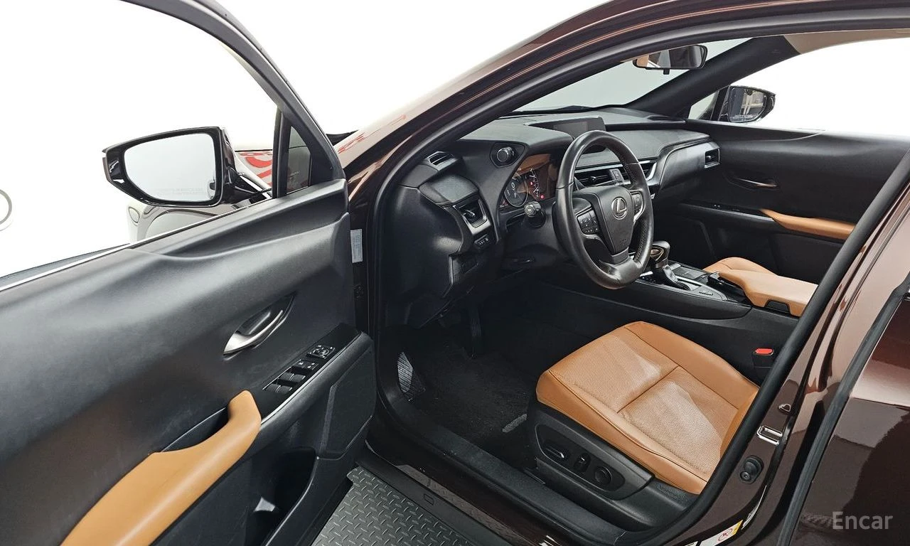Lexus UX 250h 2.0* 2WD* ПОДГРЕВ* ОБДУХВАНЕ, снимка 9 - Автомобили и джипове - 54879808