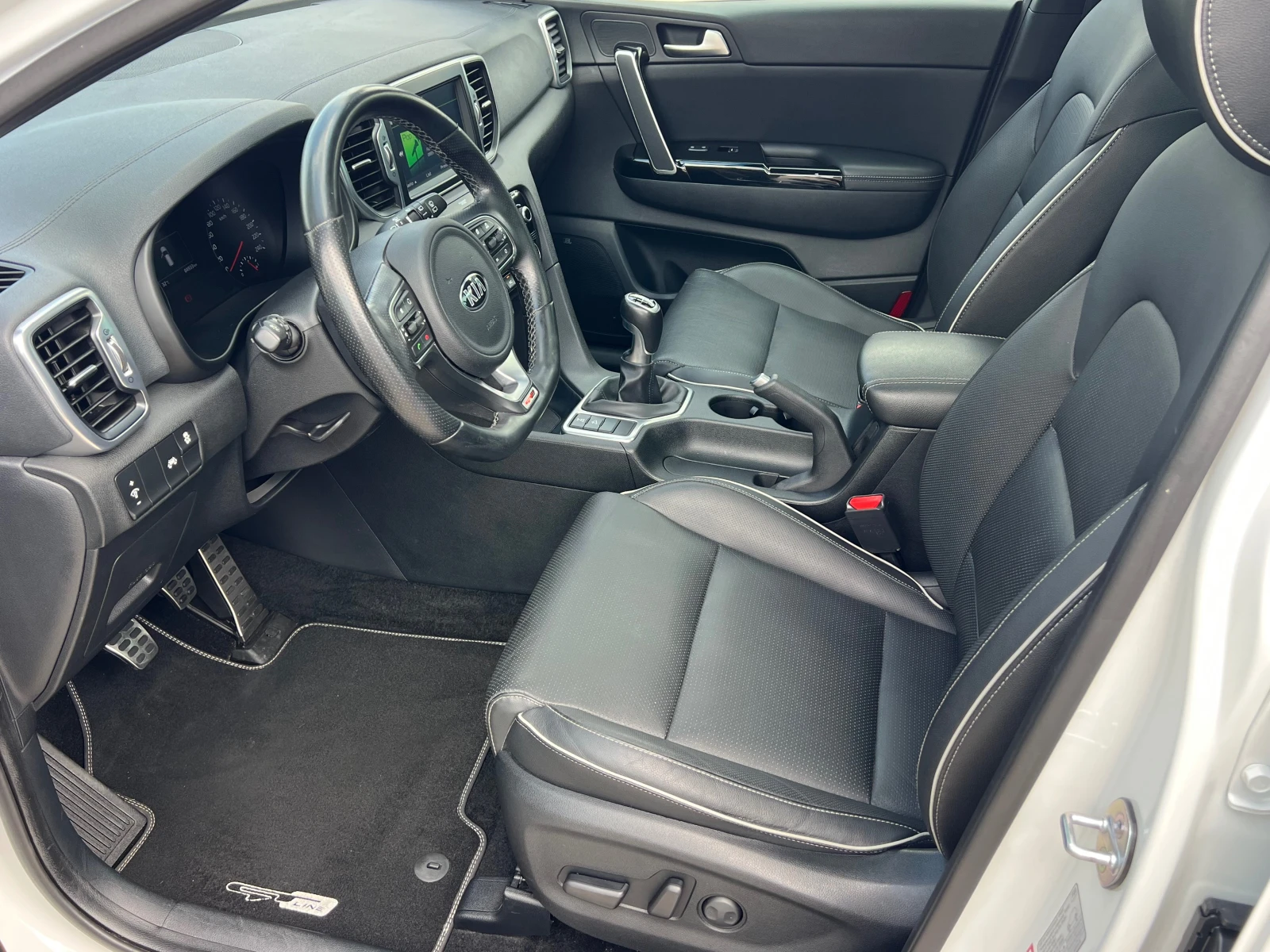 Kia Sportage 2.0CRDI, 4X4, GT LINE, 84000км-КАТО НОВ-FULL SERVI, снимка 10 - Автомобили и джипове - 55025192