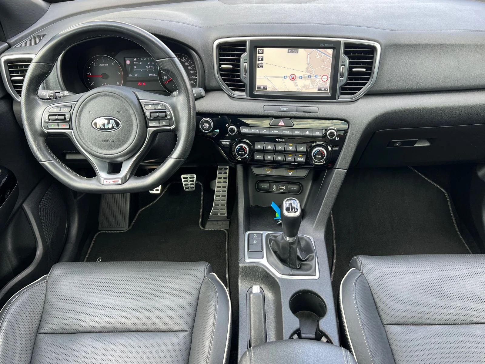 Kia Sportage 2.0CRDI, 4X4, GT LINE, 84000км-КАТО НОВ-FULL SERVI, снимка 11 - Автомобили и джипове - 55025192