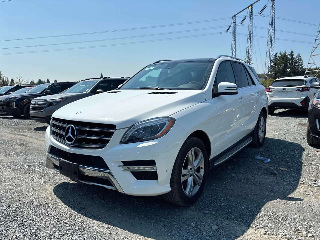 Mercedes-Benz ML 350 * BlueTEC * ЛИЦЕНЗИРАН ДИЛЪР * CARFAX, снимка 13 - Автомобили и джипове - 55593422