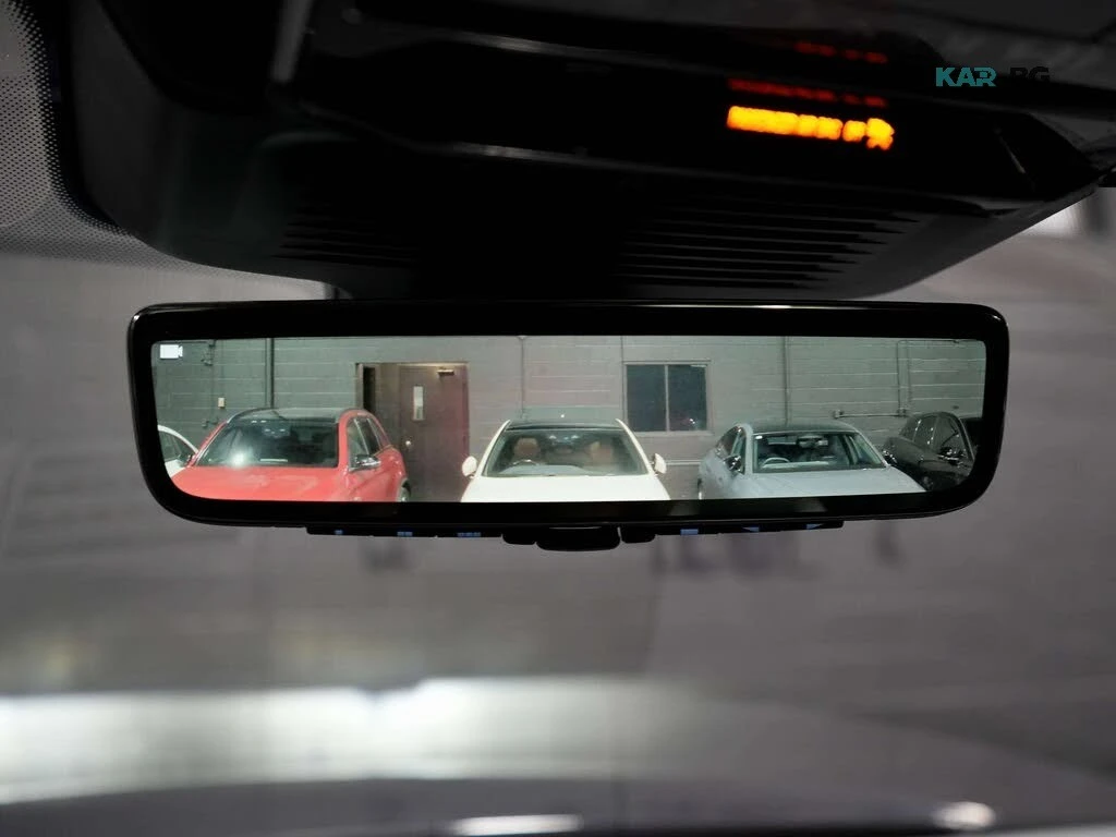 Land Rover Range rover Sport * HUD * Пано * 360 * АвтоКредит (ЦЕНА ДО БГ), снимка 16 - Автомобили и джипове - 56134979
