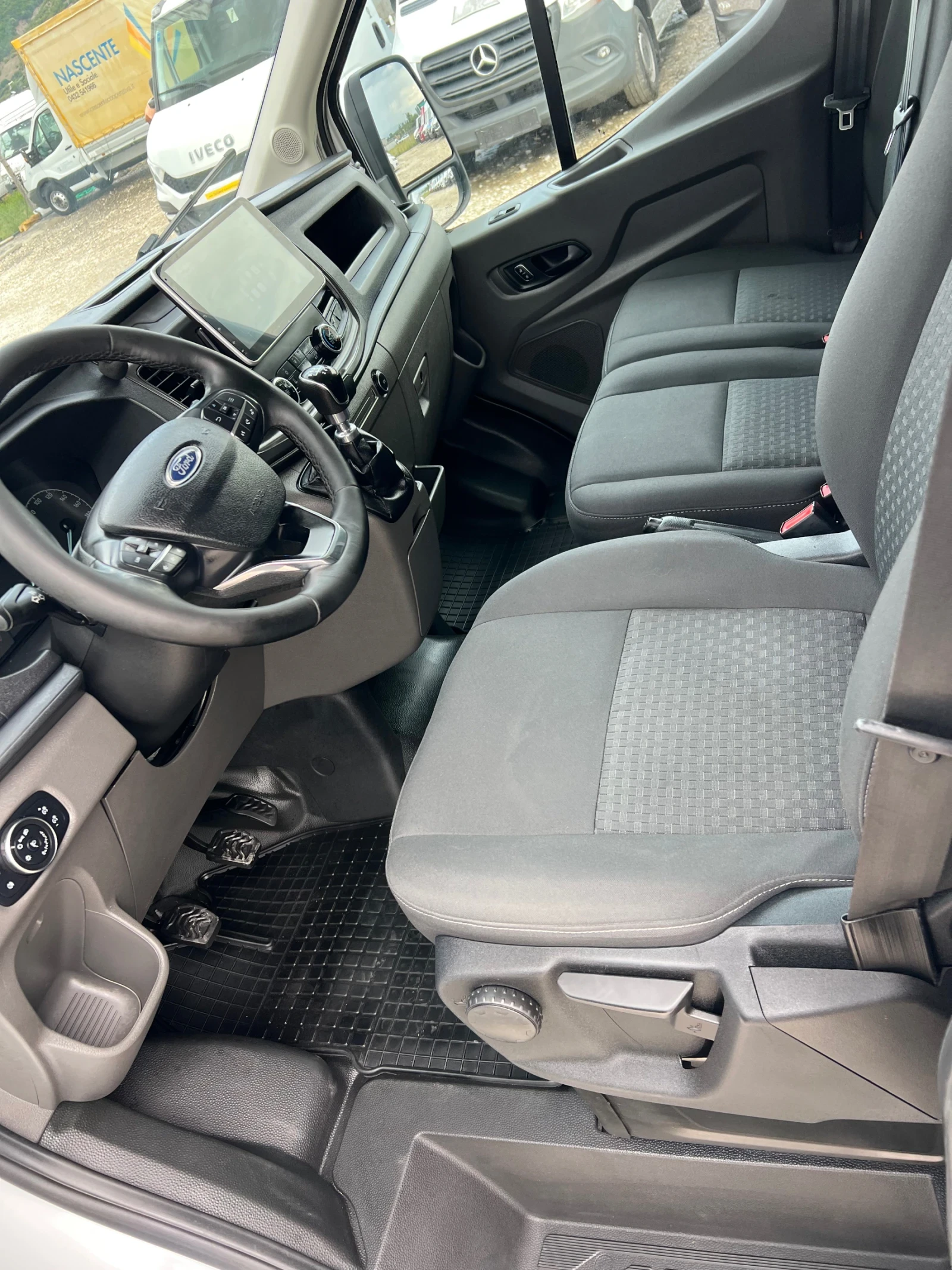Ford Transit ЕВРО 6 CarPlay, снимка 17 - Бусове и автобуси - 55408629