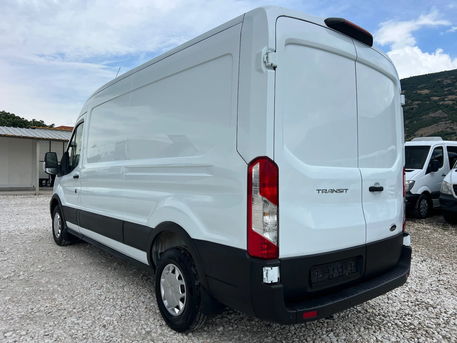 Ford Transit ЕВРО 6 CarPlay, снимка 10 - Бусове и автобуси - 55408629