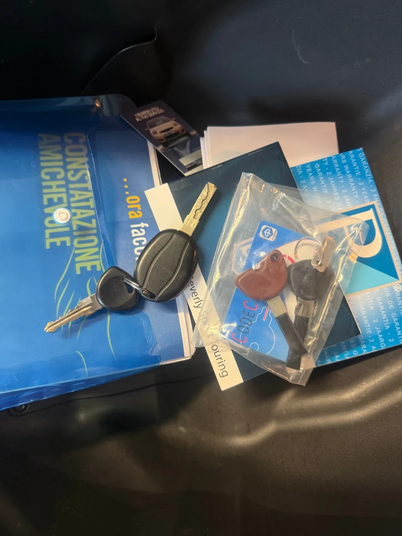 Piaggio Beverly PERFEKTEN 350, снимка 11 - Мотоциклети и мототехника - 51944393