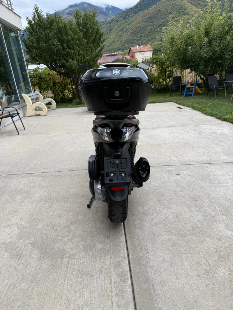 Piaggio Beverly PERFEKTEN 350, снимка 7 - Мотоциклети и мототехника - 51944393