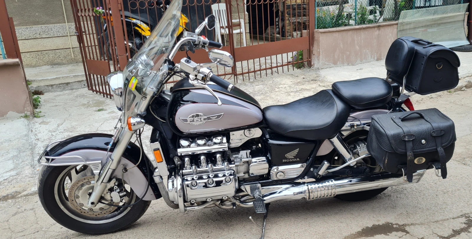 Honda Valkyrie ПЕРФЕКТЕН МОТОР!!!Внос от Швейцария  - изображение 8