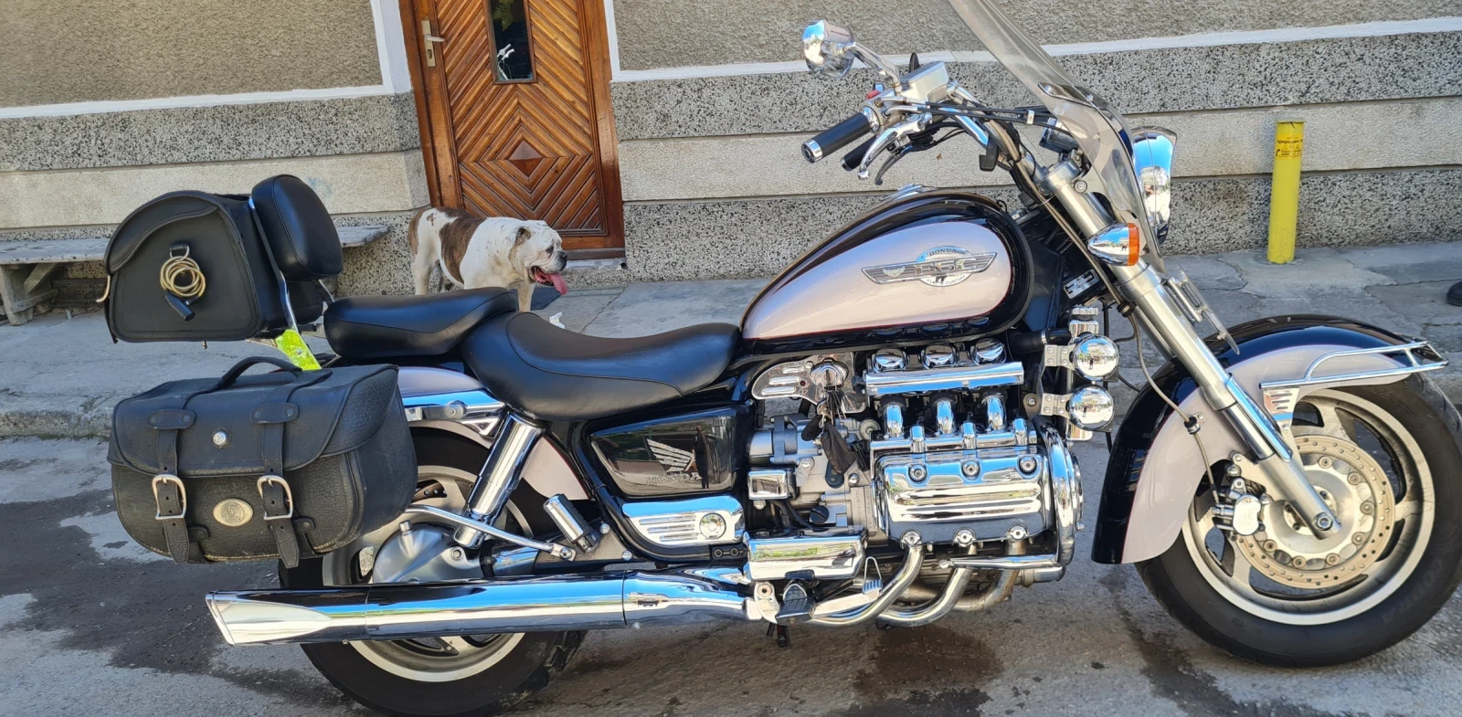Honda Valkyrie ПЕРФЕКТЕН МОТОР!!!Внос от Швейцария  - изображение 10