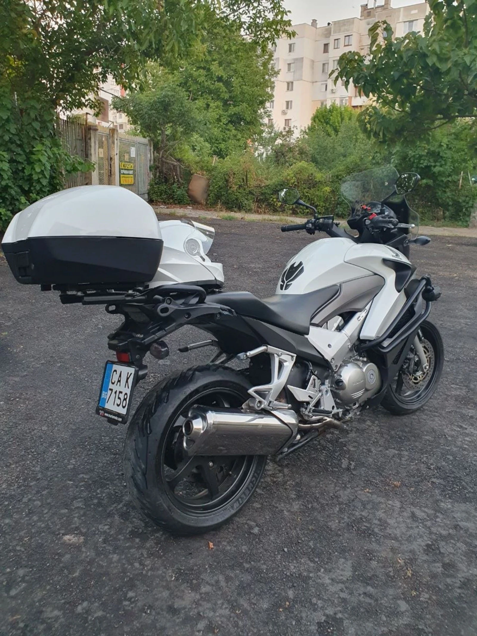 Honda Vfr 800X, снимка 5 - Мотоциклети и мототехника - 55361893