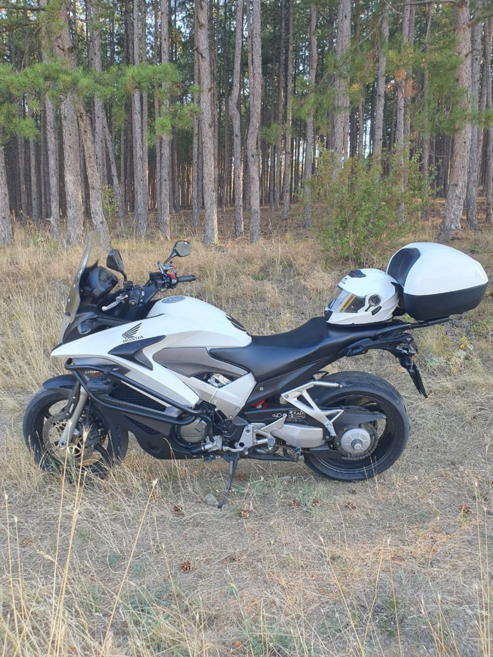 Honda Vfr 800X, снимка 3 - Мотоциклети и мототехника - 55361893