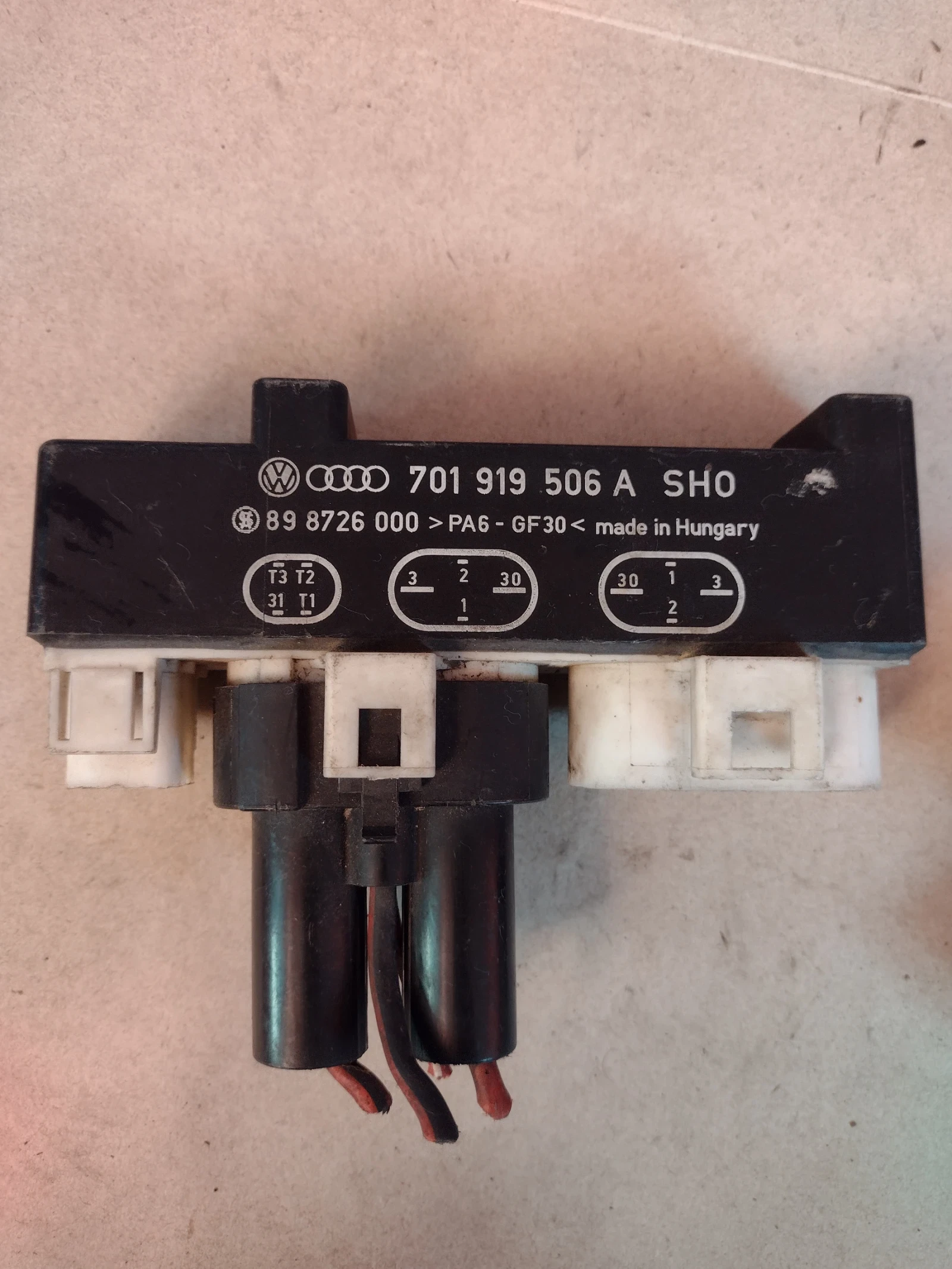 701919506A   898726000     VW, SEAT, FORD  701 919 506 A | Mobile.bg   1