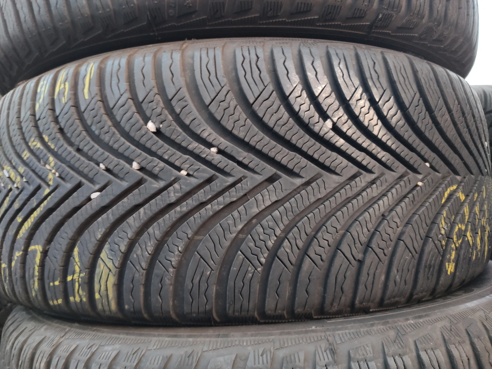  215/55R16 | Mobile.bg   2