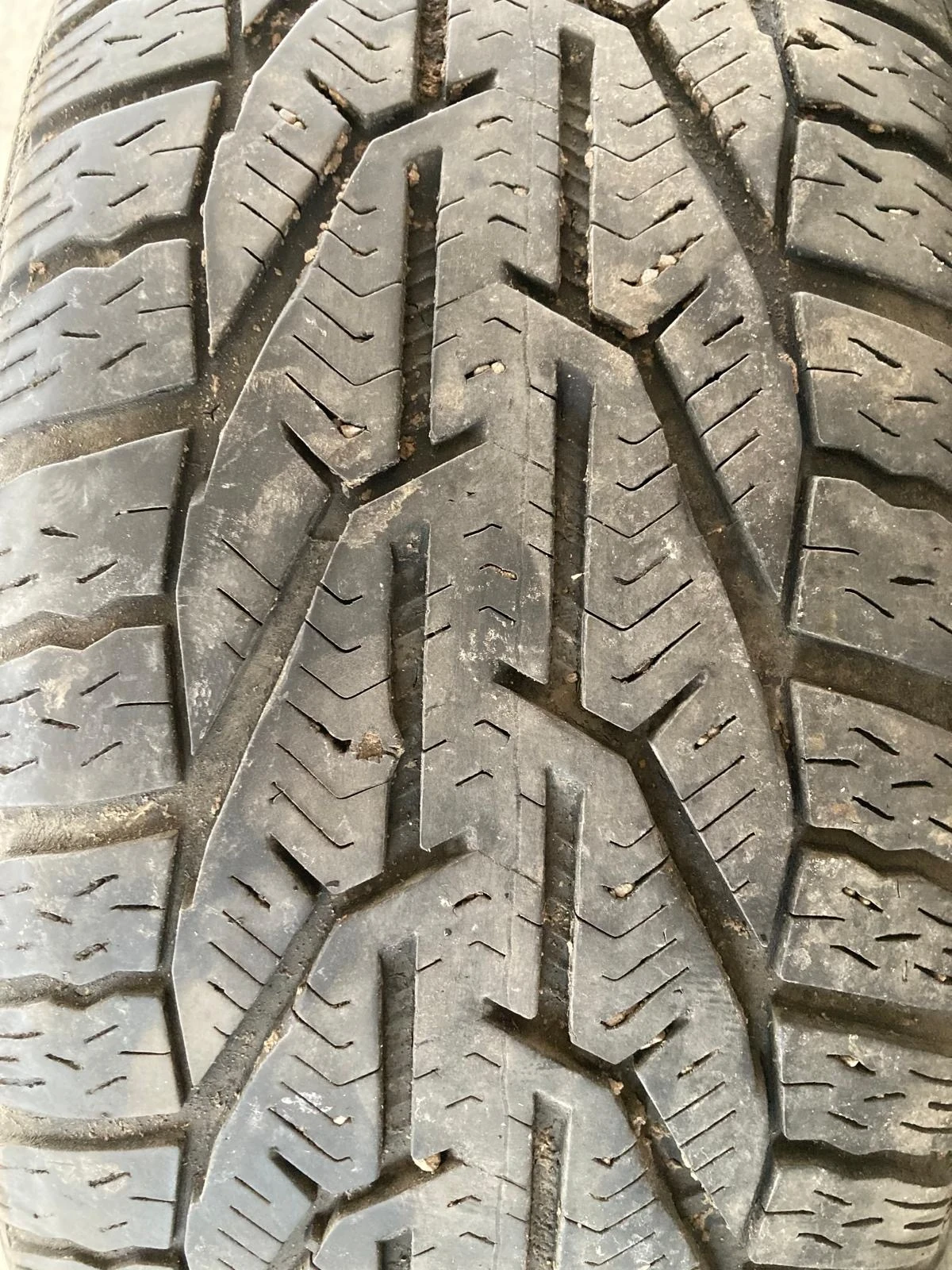 ���� � ������ 205/55R16 �� ����� | Mobile.bg � ����������� 4