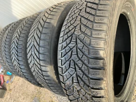 Гуми Зимни 235/55R18, снимка 2 - Гуми и джанти - 52838802