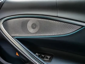 McLaren Artura = Black Pack = TechLux Pack Гаранция, снимка 5