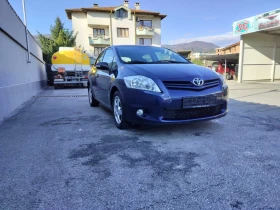 Toyota Auris 1.6i 132к.с 2011г., снимка 3