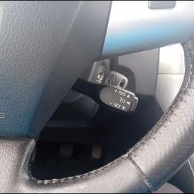 Toyota Auris 1.6i 132к.с 2011г., снимка 16