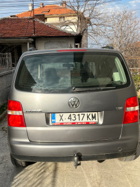 VW Touran, снимка 2 - Автомобили и джипове - 45348795