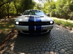 Обява за продажба на Dodge Challenger SXT SUPER TRACK PAK ~33 500 лв. - изображение 2