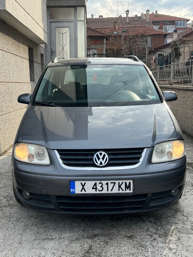 VW Touran, снимка 1 - Автомобили и джипове - 46585552