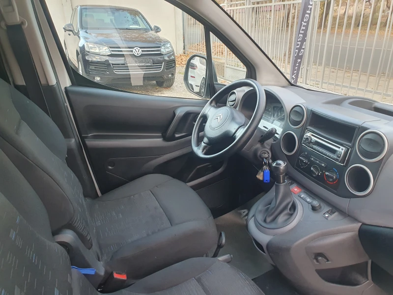 Citroen Berlingo 1.6/75KS, снимка 14 - Автомобили и джипове - 48130166