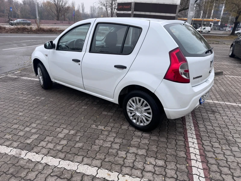 Dacia Sandero, снимка 3 - Автомобили и джипове - 48222382