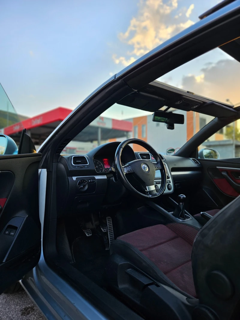 VW Eos 2.0 FSI, снимка 11 - Автомобили и джипове - 48366594