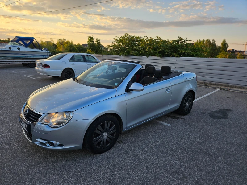 VW Eos 2.0 FSI, снимка 8 - Автомобили и джипове - 48366594