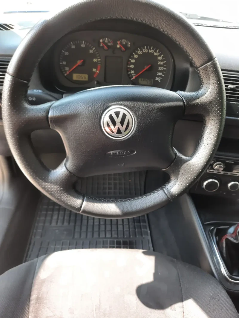 VW Golf 1, 6  LPG  101 к.с., снимка 14 - Автомобили и джипове - 52383731