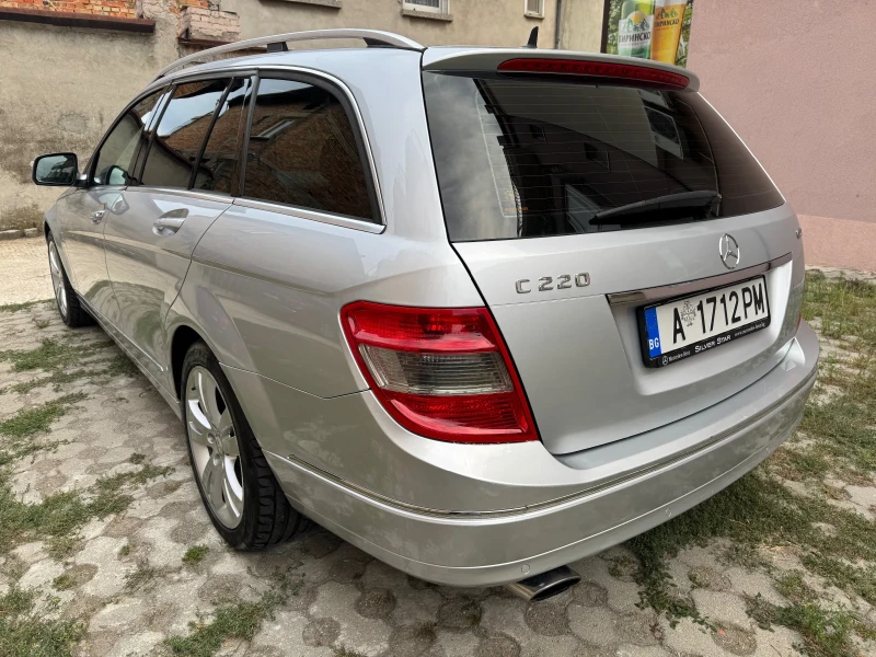 Mercedes-Benz C 220 OM646, снимка 4 - Автомобили и джипове - 52269032