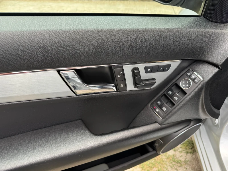 Mercedes-Benz C 220 OM646, снимка 11 - Автомобили и джипове - 52269032