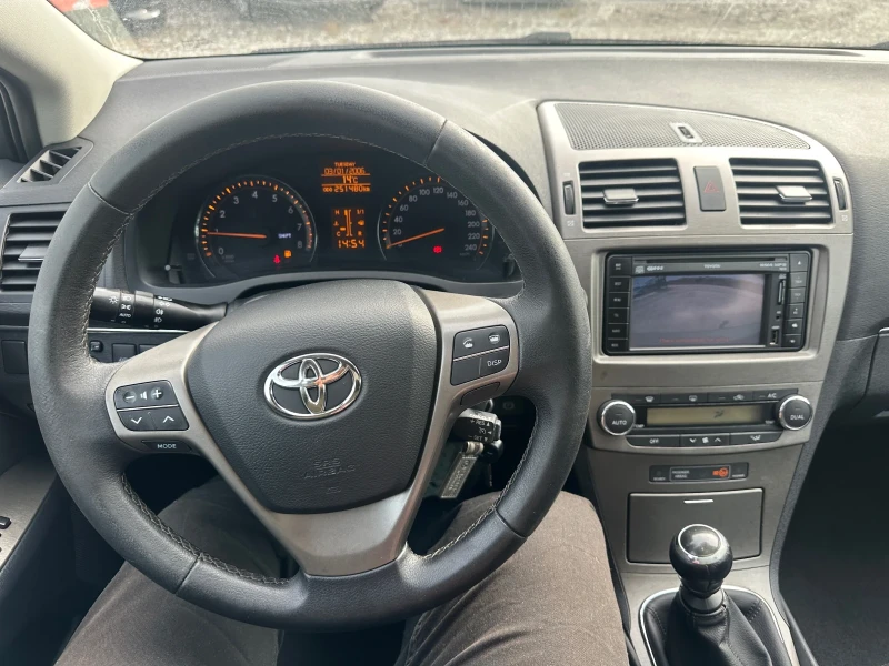 Toyota Avensis 1.8-VVTI-NAVI-Netherlands-EURO5-1Г-Гаранция!, снимка 12 - Автомобили и джипове - 52061438