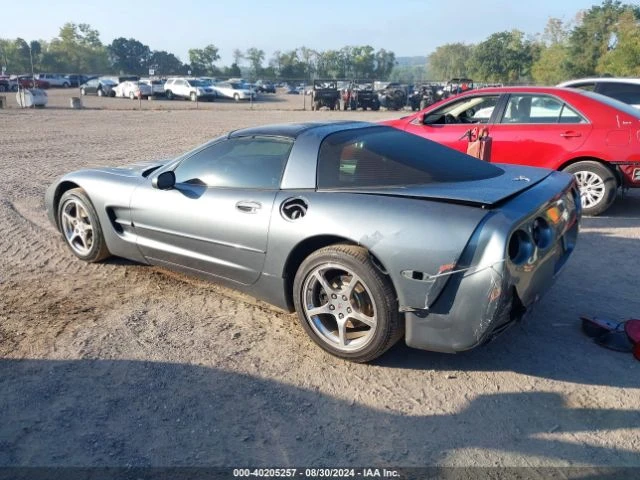 Chevrolet Corvette, снимка 3 - Автомобили и джипове - 47531103