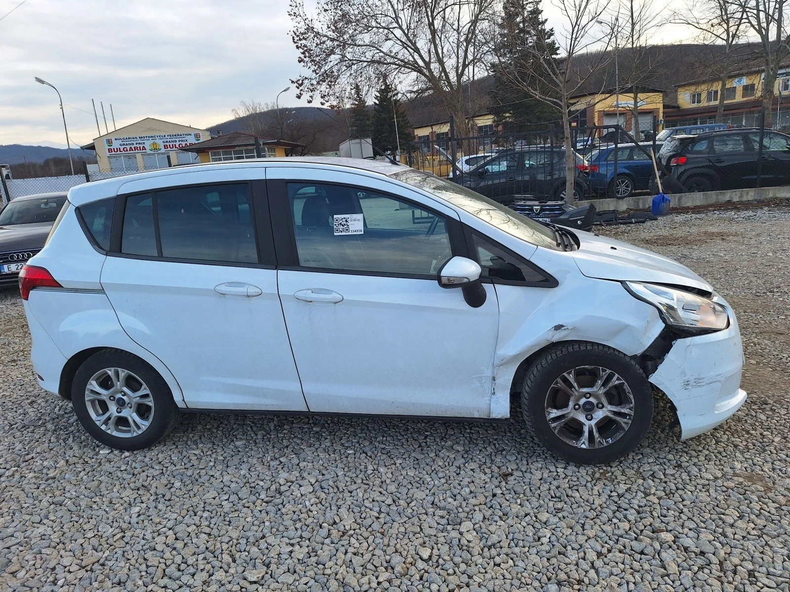 Ford B-Max 1.0eco Euro6 - изображение 5