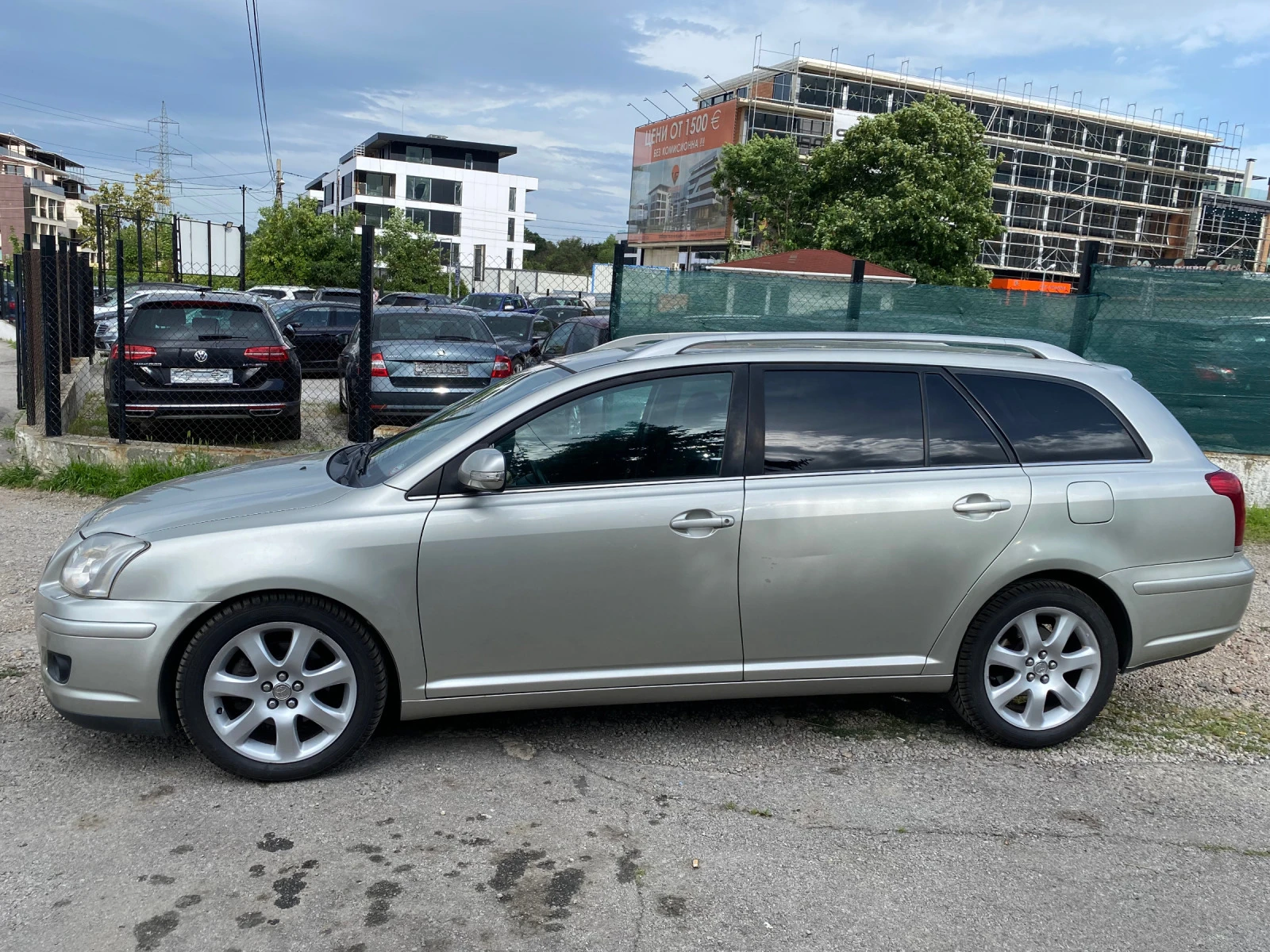 Toyota Avensis 2.0 d4d NAVI - изображение 4