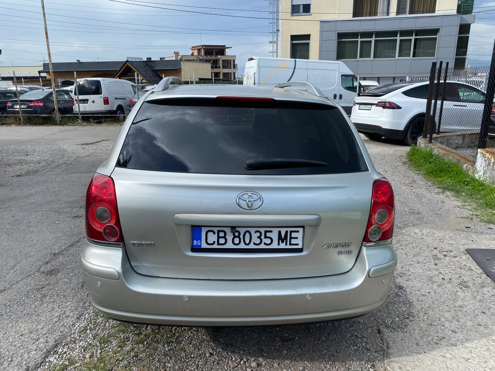 Toyota Avensis 2.0 d4d NAVI - изображение 6