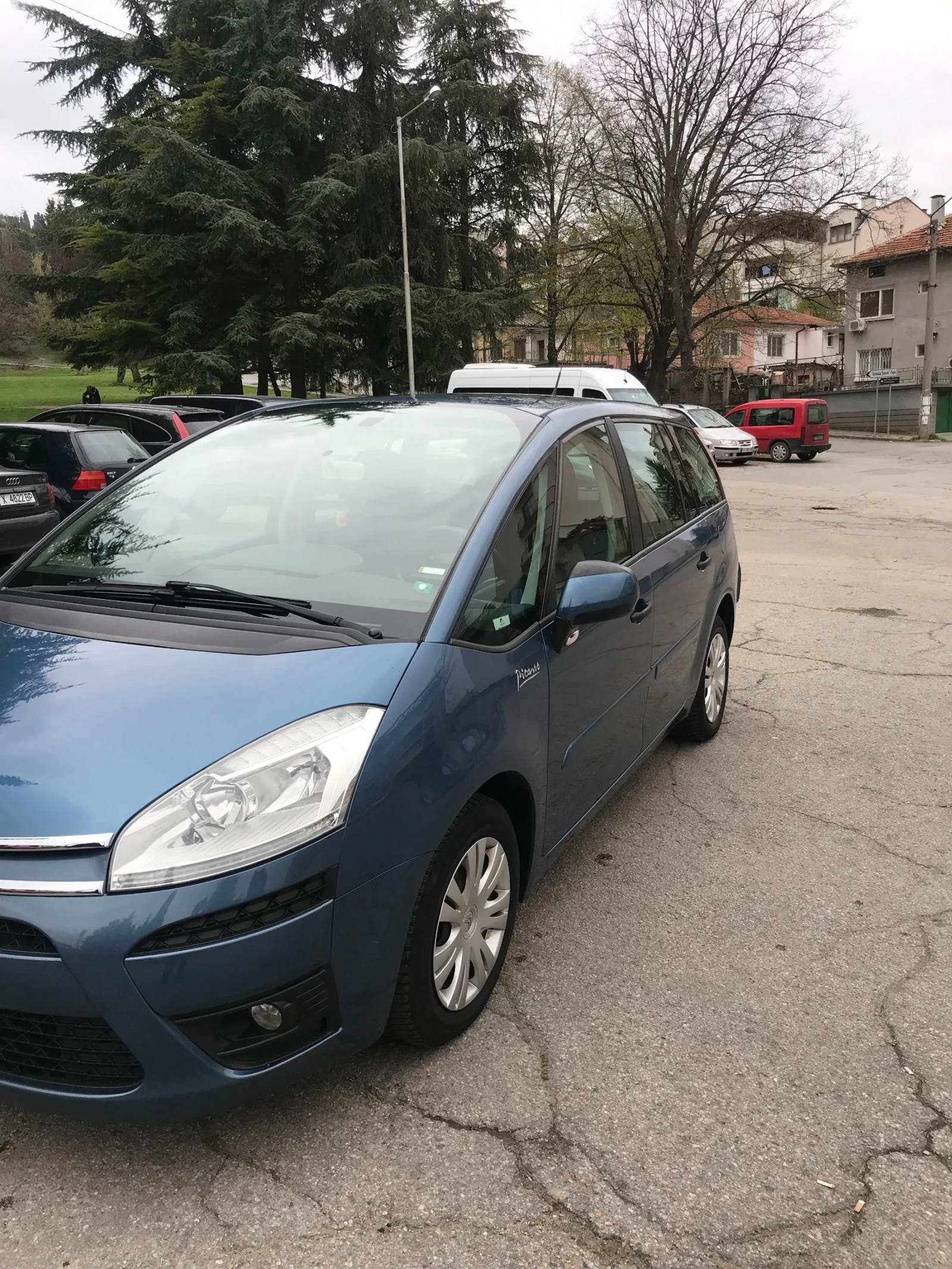 Citroen Grand C4 Picasso  - изображение 4