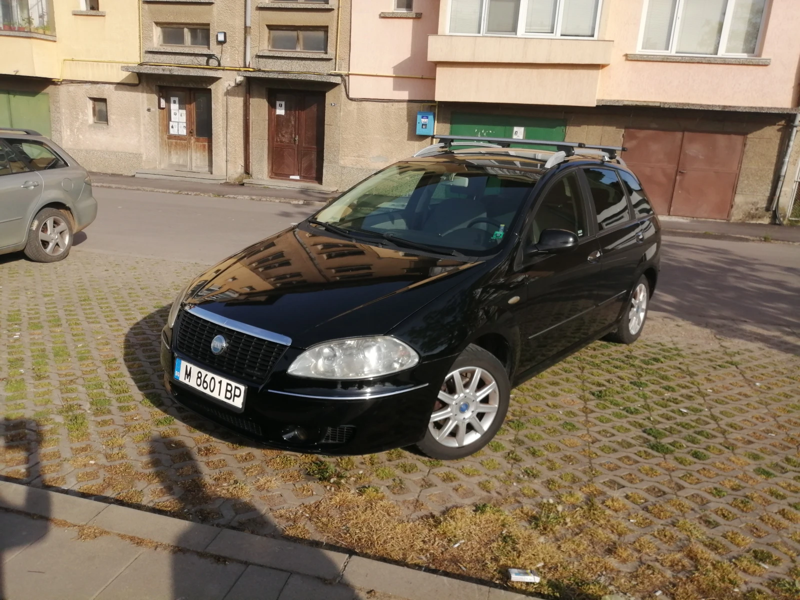 Fiat Croma 1.9jtd - изображение 2