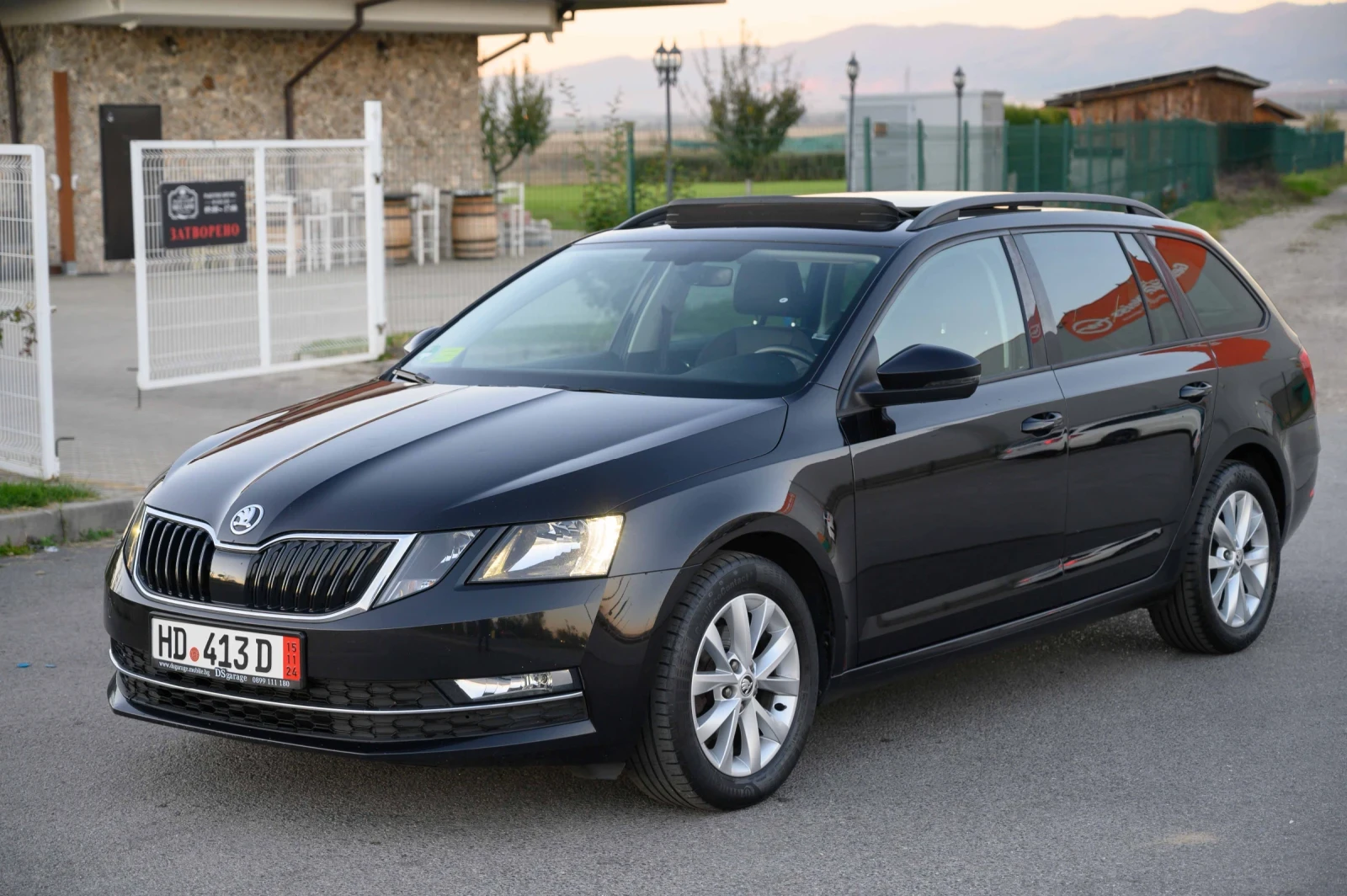 Skoda Octavia 1.6TDI* ПАНОРАМА* LED* Подгрев* Кожа - изображение 2