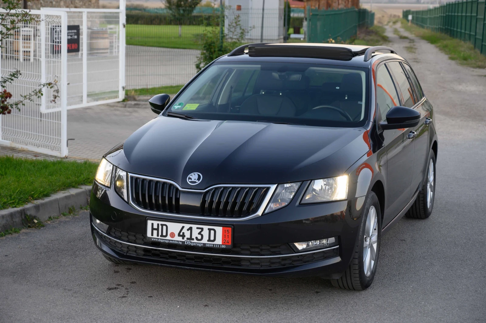 Skoda Octavia 1.6TDI* ПАНОРАМА* LED* Подгрев* Кожа - изображение 4