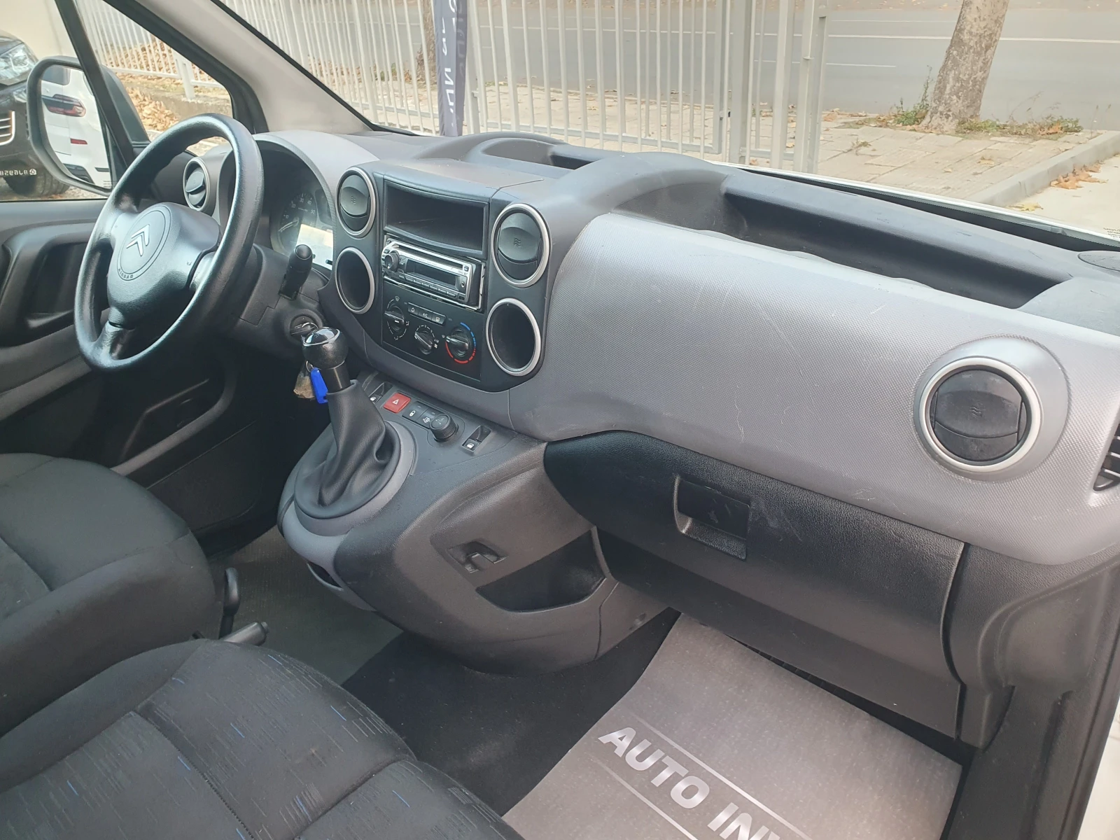 Citroen Berlingo 1.6/75KS | Mobile.bg — изображение 13