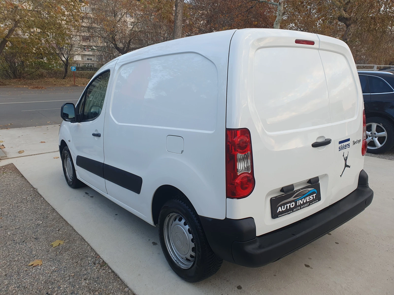 Citroen Berlingo 1.6/75KS - изображение 5