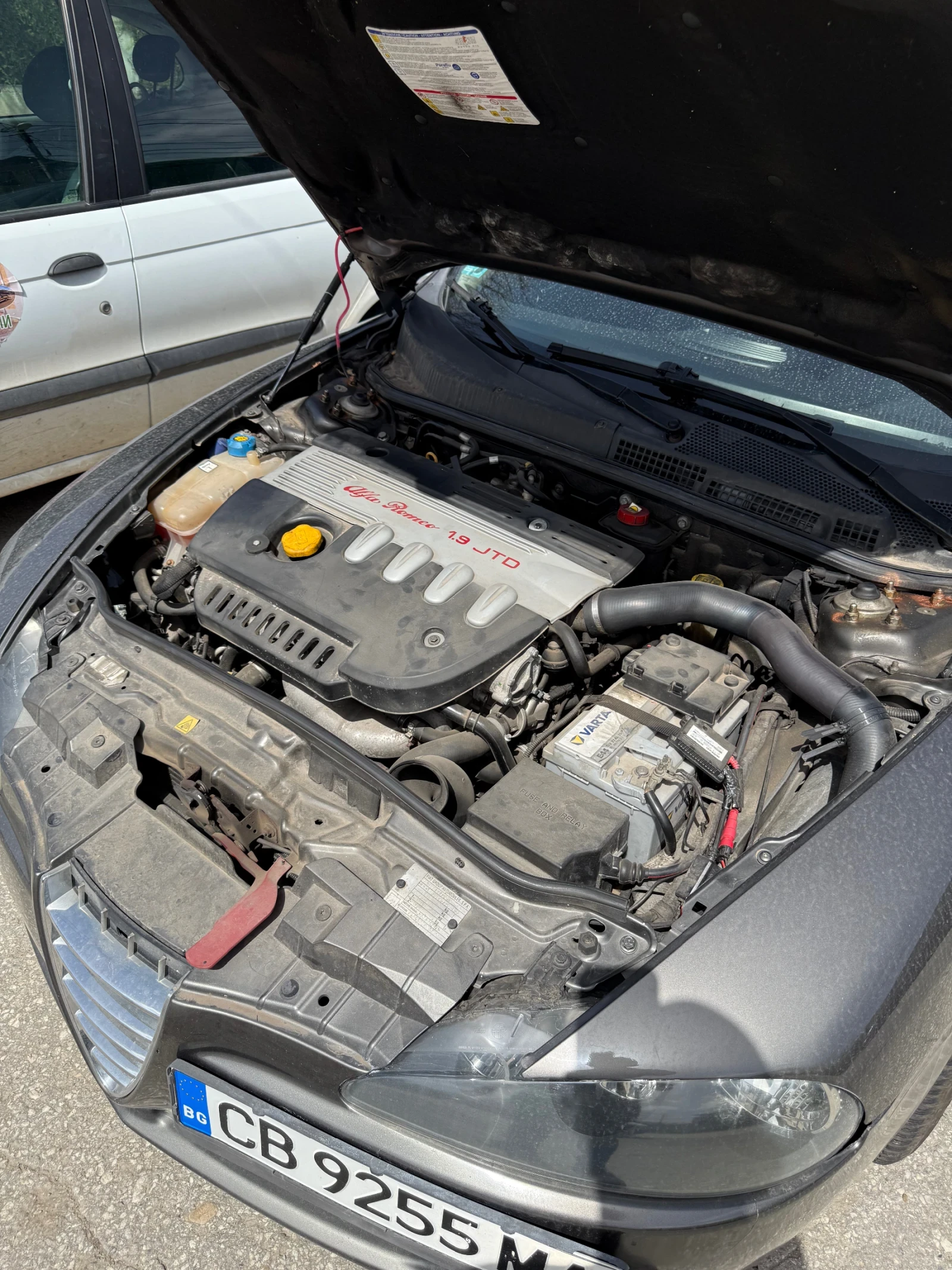 Alfa Romeo 147 1.9 JtD 8v - изображение 10