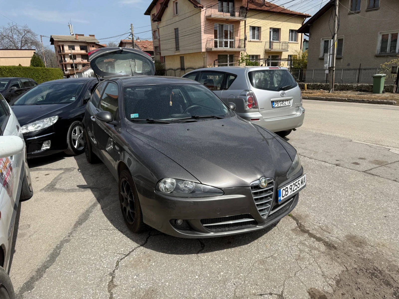 Alfa Romeo 147 1.9 JtD 8v - изображение 2