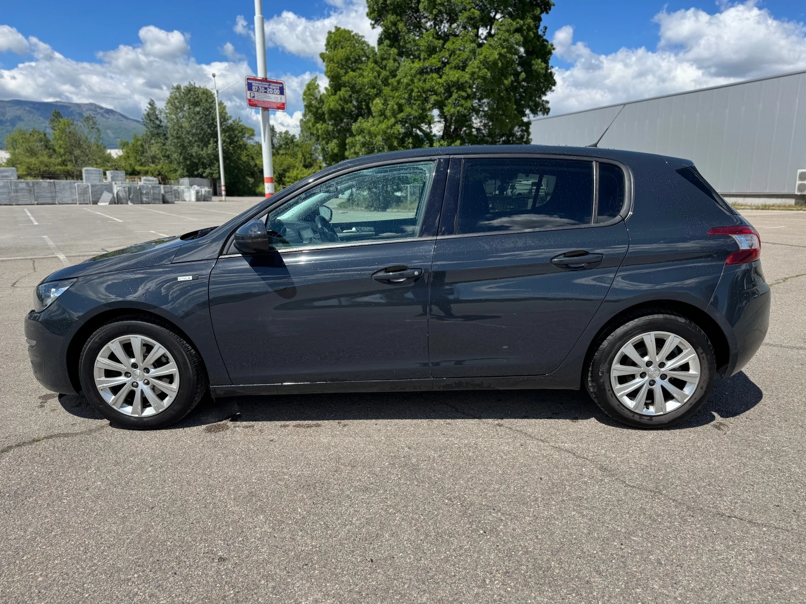 Peugeot 308 1.6e-HDI-AUTOMAT-NAVI-камера - изображение 8