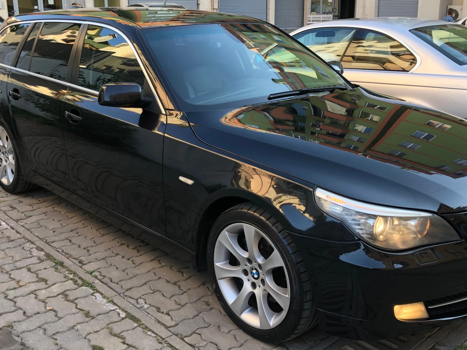 BMW 530 Комби - изображение 5