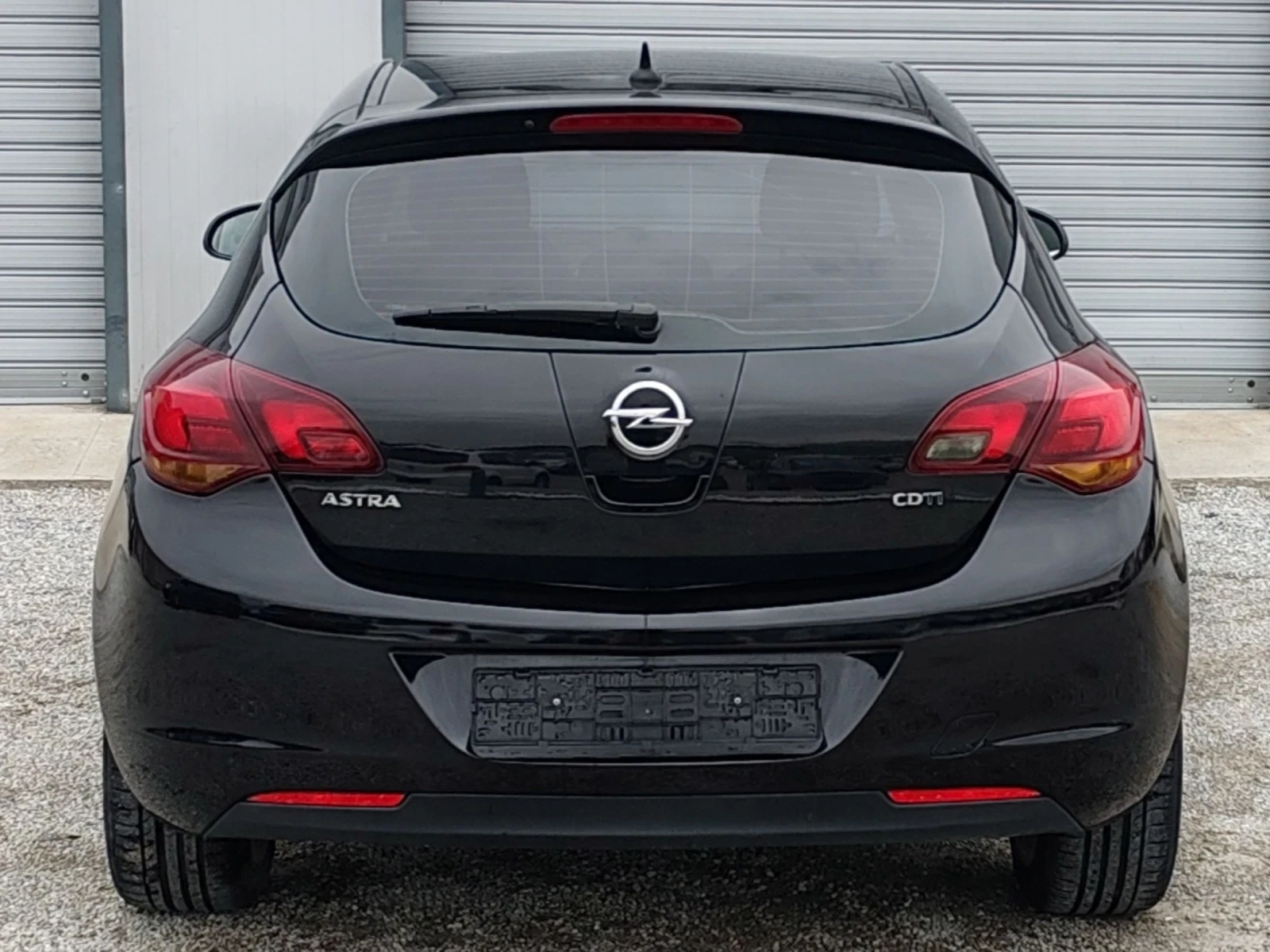 Opel Astra 1.7cdti Cosmo Navi - изображение 5
