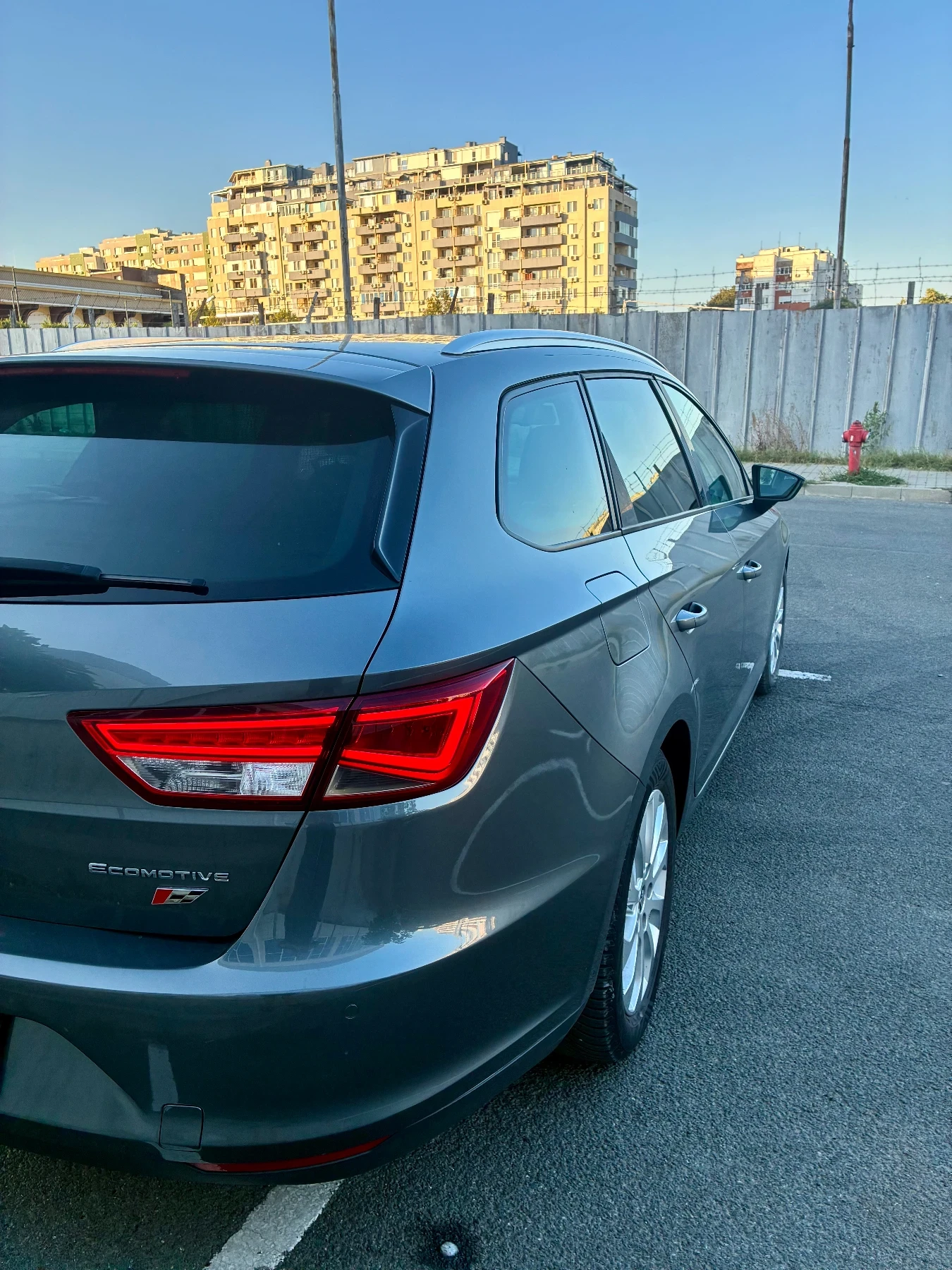 Seat Leon 1.6 TDI 6 скорости - изображение 7