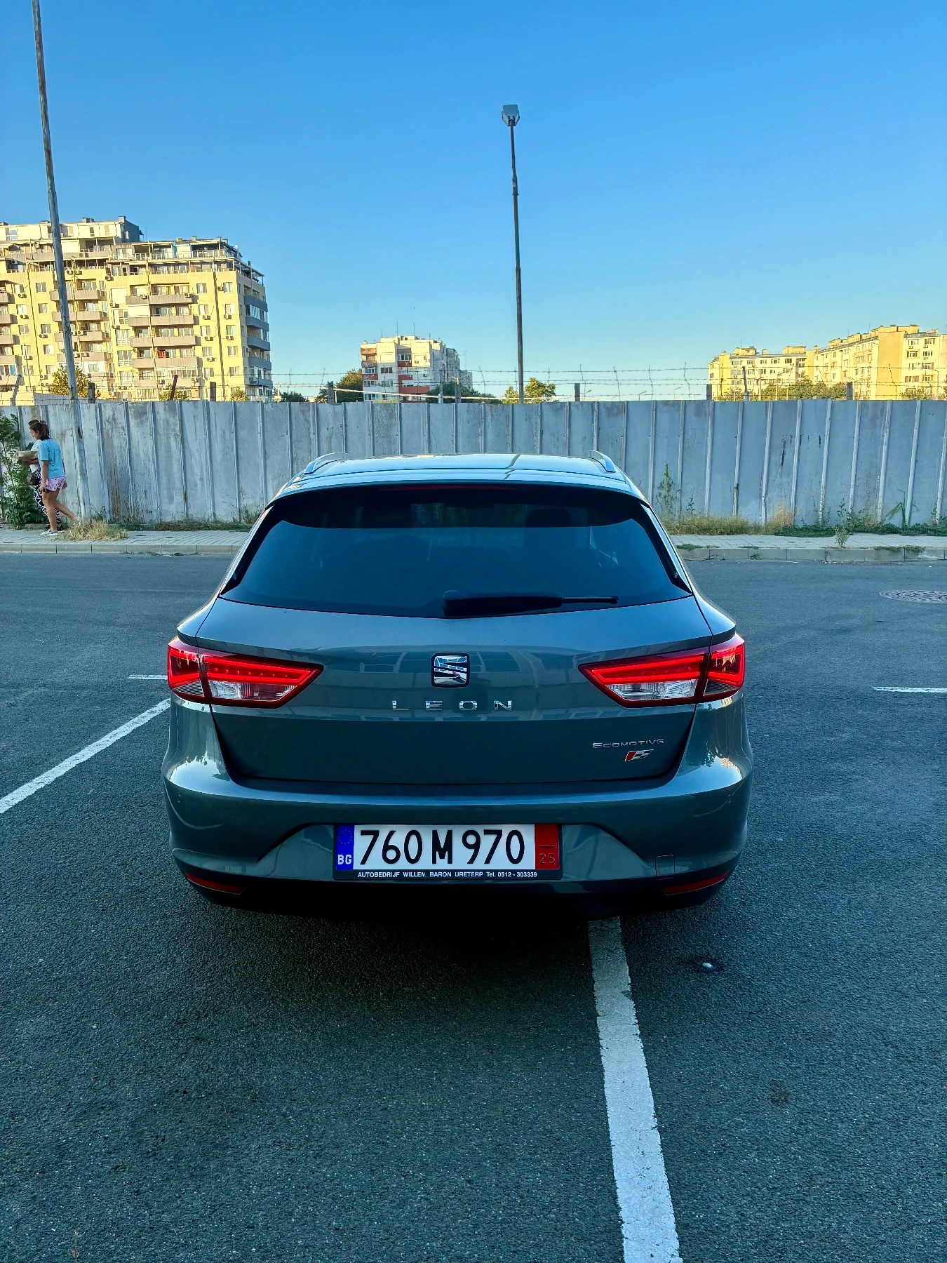 Seat Leon 1.6 TDI 6 скорости - изображение 8